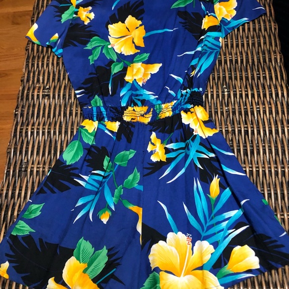 Summertime Romper - Picture 5 of 5